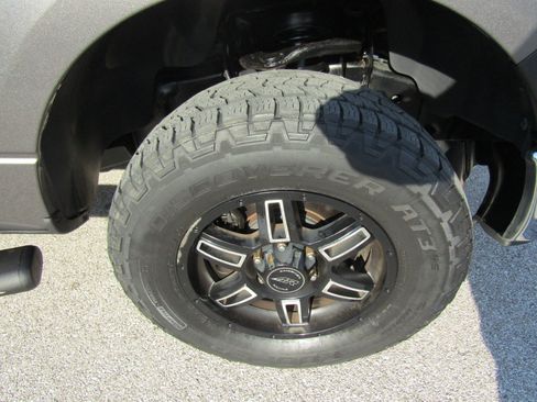 Used 2014 Ford F150 XL w/ Power Equipment Group AWD/4WD image 12