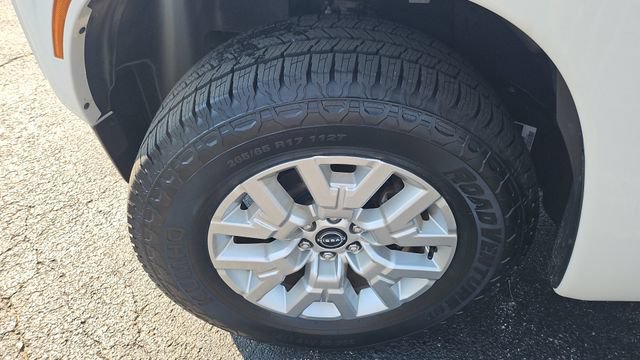 Used 2023 Nissan Frontier SV AWD/4WD image 34