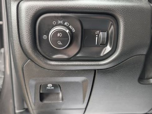 Used 2021 RAM 1500 Big Horn AWD/4WD image 19