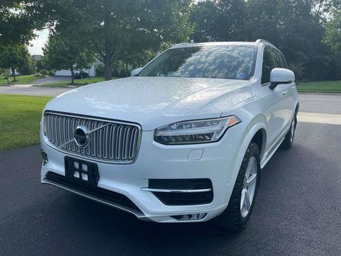 Used 2018 Volvo XC90 T6 Inscription w/ Convenience Package AWD/4WD image 4