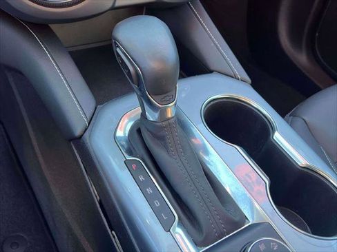 Used 2025 Chevrolet Blazer LT image 28