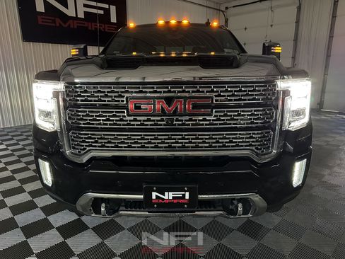 Used 2021 GMC Sierra 3500 Denali w/ Denali Ultimate Package image 58