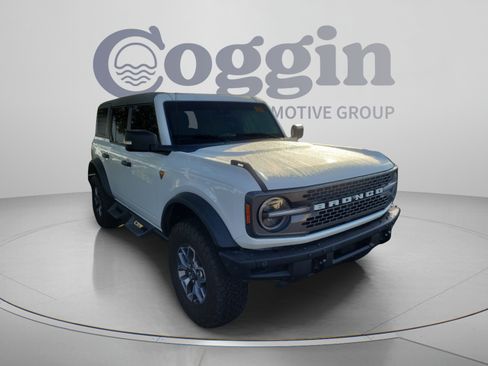 Used 2024 Ford Bronco Badlands AWD/4WD image 5