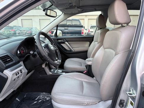 Used 2015 Subaru Forester 2.5i Limited w/ Popular Package #2 AWD/4WD image 2