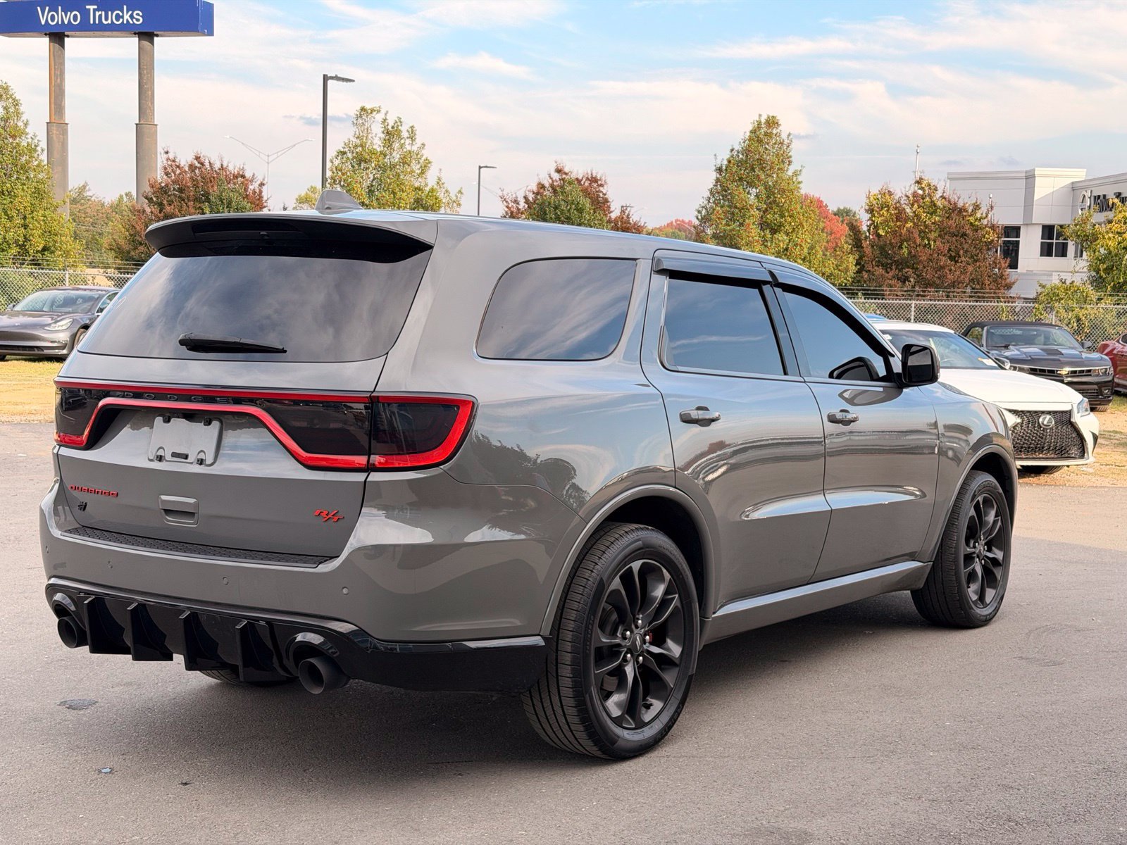 Used 2022 Dodge Durango R/T w/ Blacktop Package AWD/4WD image 14