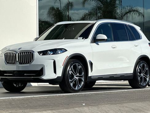 New 2026 BMW X5 sDrive40i w/ Climate Comfort Package RWD image 7
