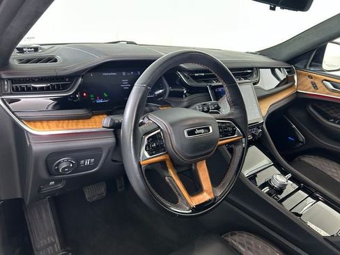 Used 2024 Jeep Grand Cherokee L Summit AWD/4WD image 13