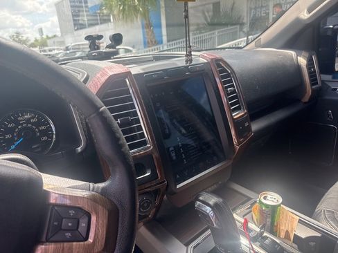 Used 2016 Ford F150 Lariat w/ Equipment Group 502A Luxury image 20