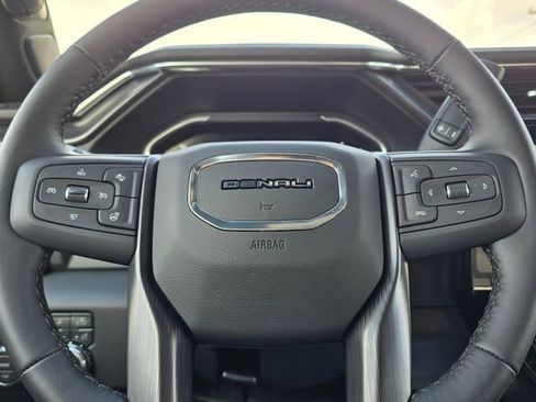 New 2026 GMC Sierra 2500 Denali Ultimate AWD/4WD image 25
