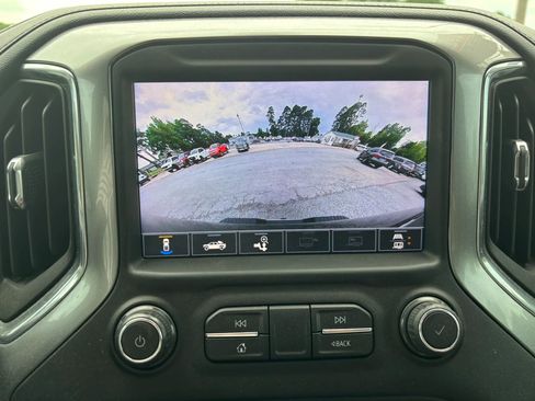 Used 2020 Chevrolet Silverado 2500 LT w/ Texas Edition AWD/4WD image 26