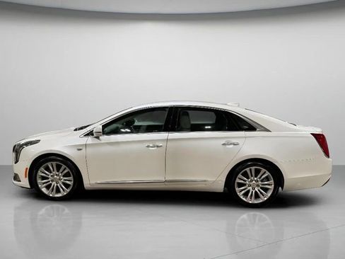 Used 2018 Cadillac XTS Luxury image 7