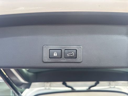 Used 2024 Subaru Ascent Onyx Edition image 21