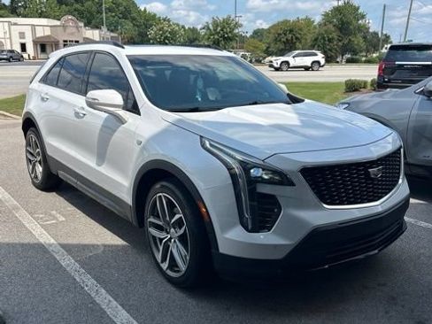 Used 2020 Cadillac XT4 Sport FWD image 2