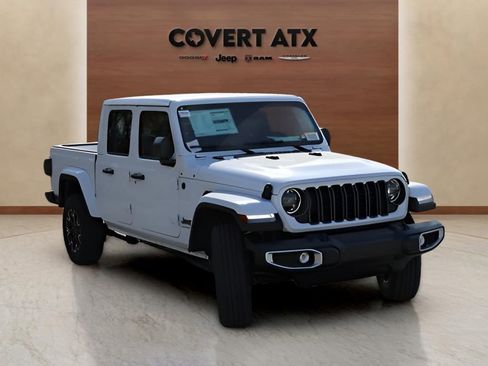 New 2026 Jeep Gladiator Sport image 7