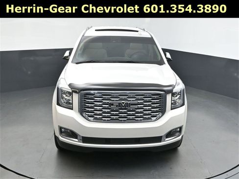 Used 2020 GMC Yukon Denali w/ Denali Ultimate Package image 39