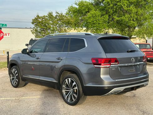 Used 2019 Volkswagen Atlas SEL Premium AWD/4WD image 4