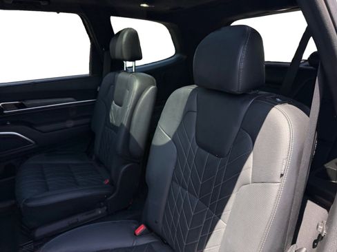 Used 2023 Kia Telluride SX Prestige X-Line AWD/4WD image 16