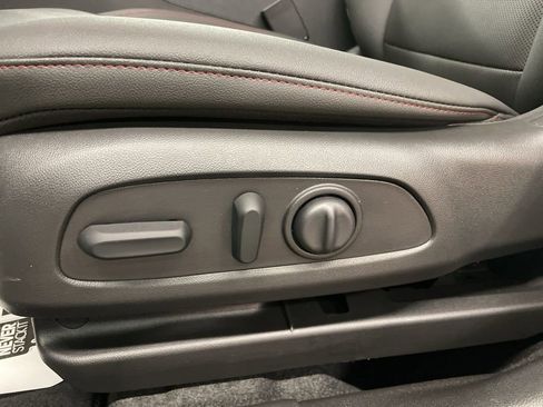 New 2026 Chevrolet Trax RS w/ Driver Confidence Package FWD image 13