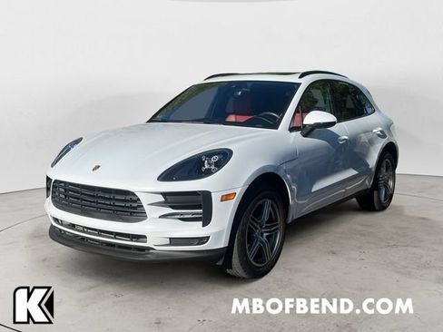 Used 2020 Porsche Macan AWD/4WD image 1