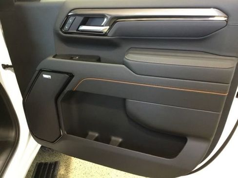 New 2025 GMC Sierra 2500 AT4 w/ AT4 Premium Plus Package image 61