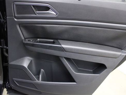 Used 2019 Volkswagen Atlas SE w/ Panoramic Sunroof Package FWD image 28