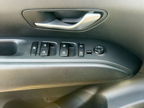 Certified 2024 Hyundai Tucson SEL FWD image 17