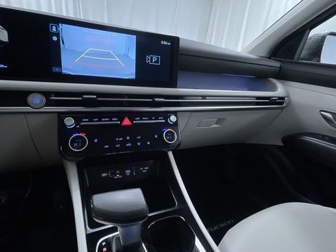 Used 2025 Hyundai Tucson SEL image 13