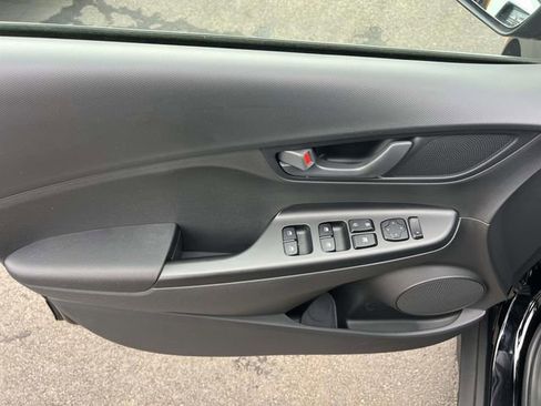 Certified 2023 Hyundai Kona SEL image 4