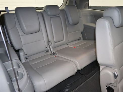 Used 2016 Honda Odyssey Touring Elite image 23