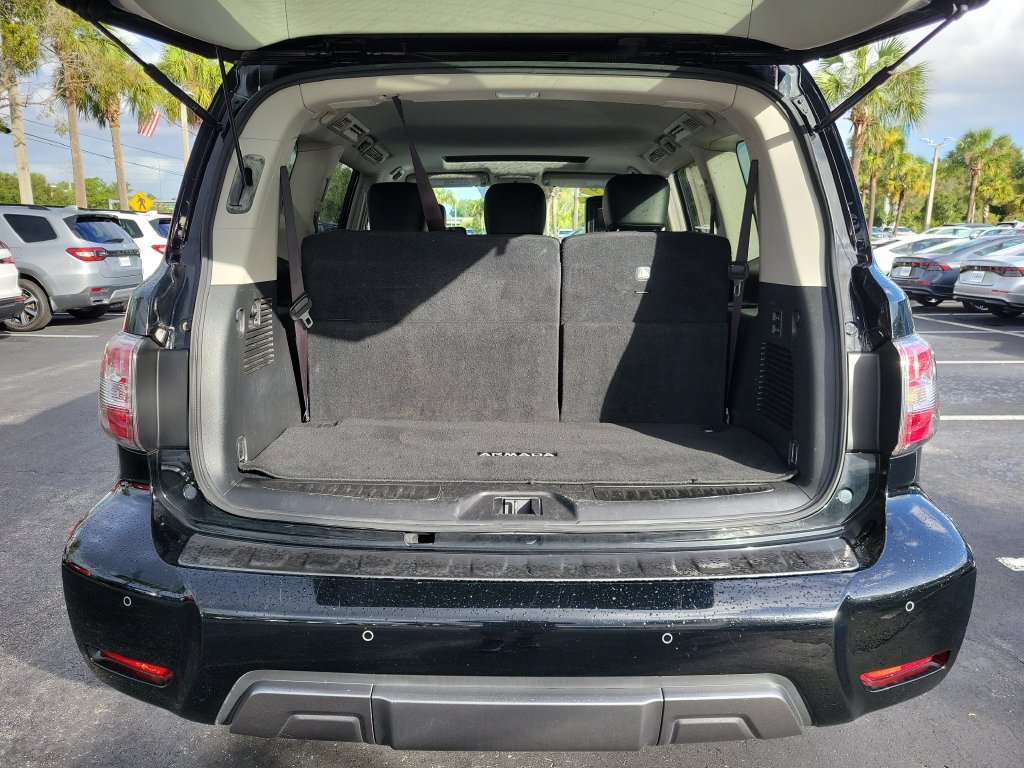 Used 2019 Nissan Armada Platinum RWD image 12