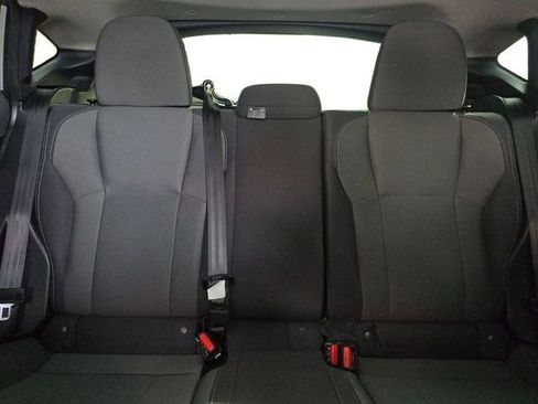 Used 2024 Subaru Crosstrek 2.0i image 13