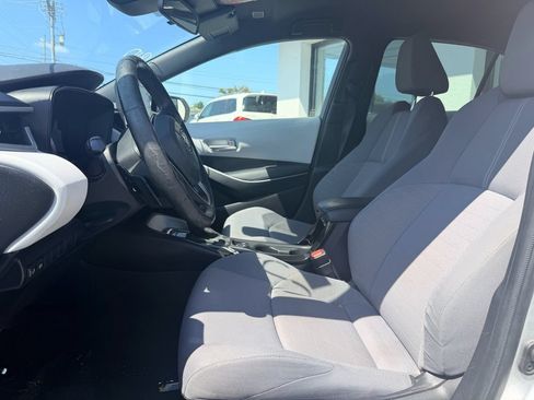 Used 2020 Toyota Corolla SE FWD image 4