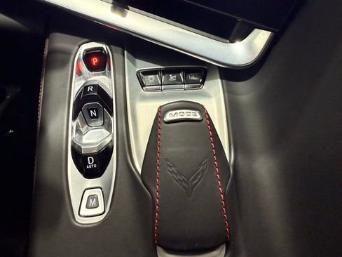 Used 2022 Chevrolet Corvette Stingray Premium Cpe w/ Z51 Performance Package image 24