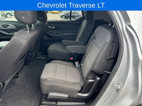 Used 2020 Chevrolet Traverse LT FWD image 14
