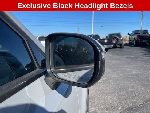 Used 2022 Kia Telluride EX w/ EX Premium Package image 16