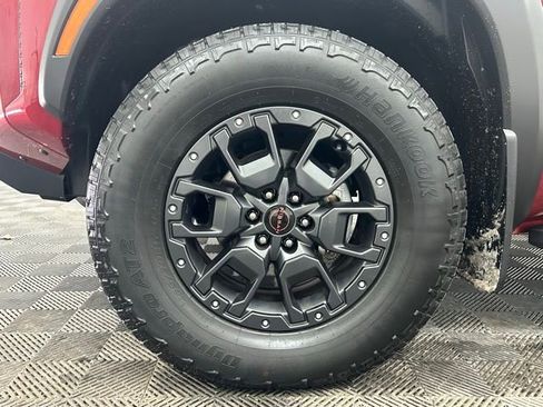 Used 2022 Nissan Frontier PRO-4X w/ Pro-4X Premium Package image 20