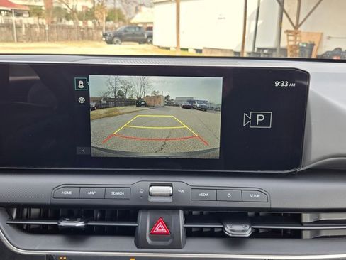 Used 2025 Kia K4 LXS image 19