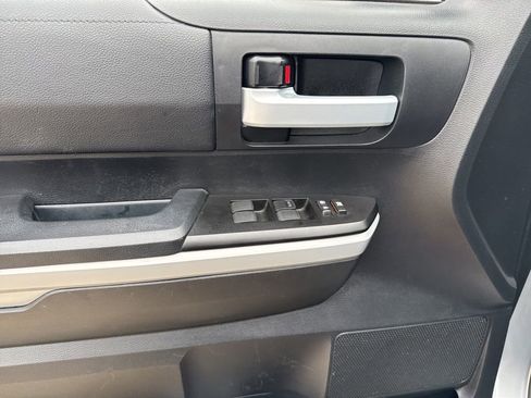 Used 2019 Toyota Tundra SR5 w/ SR5 Upgrade Package image 12