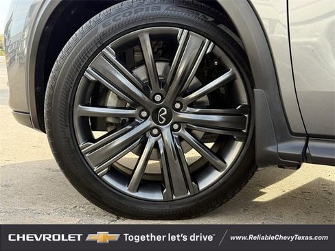 Used 2020 INFINITI QX50 Essential w/ Edition 30 Package image 10