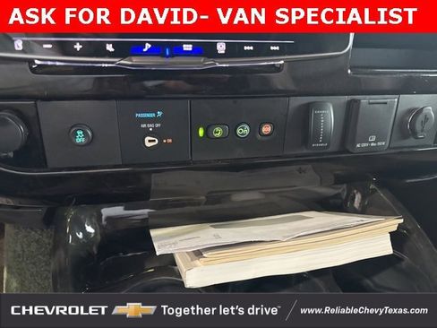 Used 2018 Chevrolet Express 2500 Work Van w/ Enhanced Convenience Package image 26