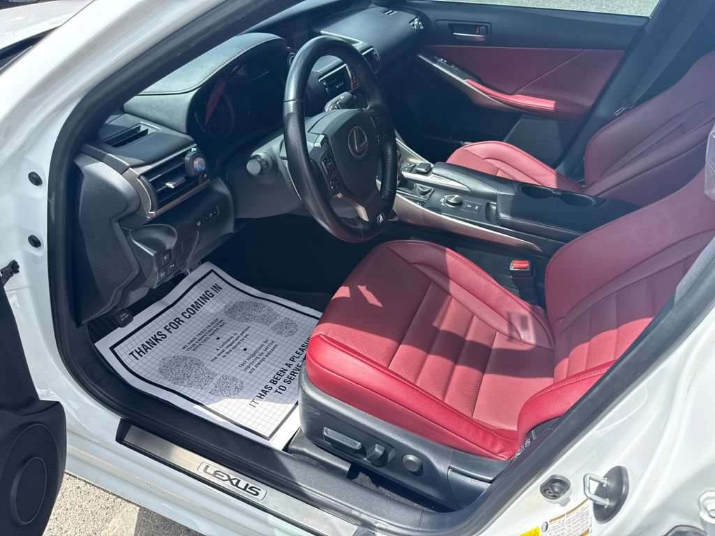 Used 2020 Lexus IS 350 F Sport w/ F Sport Package RWD image 13
