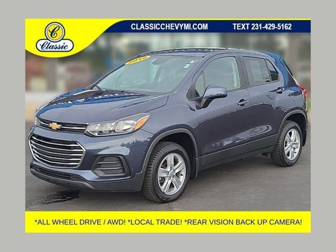Used 2019 Chevrolet Trax LS w/ Tint and Cruise Package AWD/4WD image 1