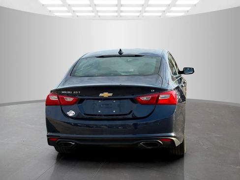 Used 2016 Chevrolet Malibu LT image 4