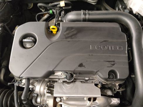 Used 2024 Chevrolet Malibu LT w/ Midnight Edition FWD image 30