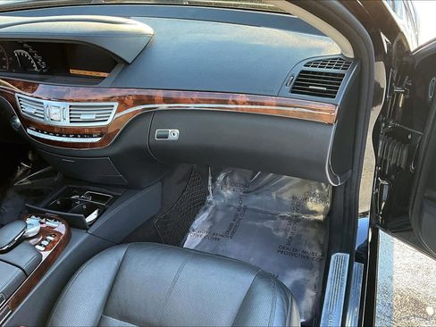 Used 2009 Mercedes-Benz S 550 image 17