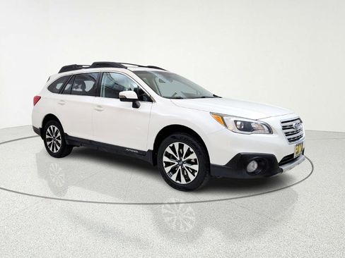 Used 2016 Subaru Outback 2.5i Limited image 1