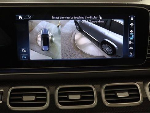 Used 2024 Mercedes-Benz GLS 63 AMG 4MATIC image 29