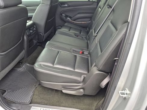 Used 2017 Chevrolet Suburban LT AWD/4WD image 26