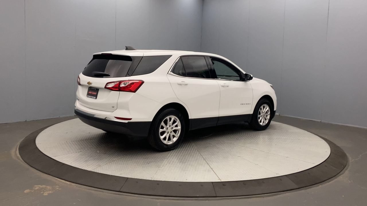 Used 2020 Chevrolet Equinox LT w/ Driver Convenience Package FWD image 5