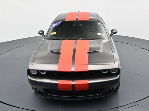 Used 2019 Dodge Challenger SXT w/ Blacktop Package RWD image 21